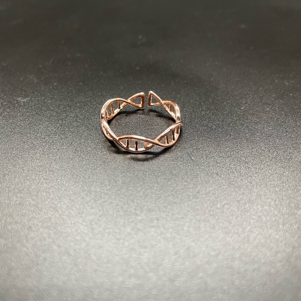 DNA Ring 💍